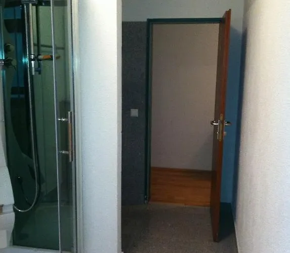 イザールトル アパート